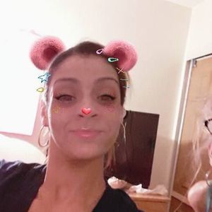 Meet your Posher, Zenaida